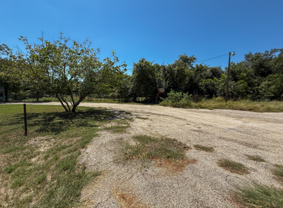 Prime Hwy 36 Location – 12,000+ VPD - image 13