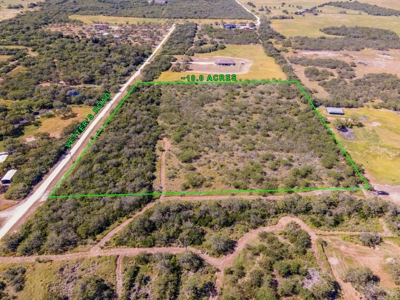 10.33 Acre Tract in Sandia, TX - image 10
