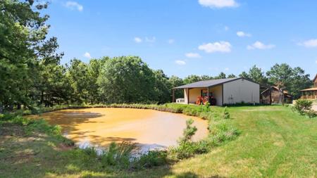 East Texas Luxury Ranch near Troup in Cherokee County - image 5