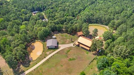 East Texas Luxury Ranch near Troup in Cherokee County - image 4