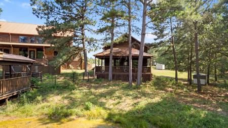 East Texas Luxury Ranch near Troup in Cherokee County - image 30