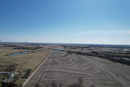 Patton/ Lyle Family Farmland Auction - image 16