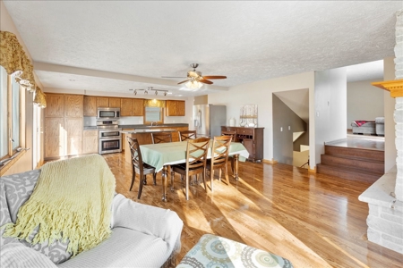 2 story For sale, Woodbine, IA Harrison Co. 3+BR New Roof - image 16