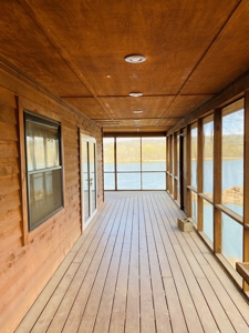 Riverfront Log Cabins For Sale In Mountain View, Arkansas - image 35