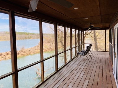 Riverfront Log Cabins For Sale In Mountain View, Arkansas - image 38