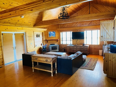 Riverfront Log Cabins For Sale In Mountain View, Arkansas - image 43