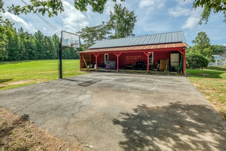 Country Home with Pool & Pool House For Sale in Midland NC - image 40