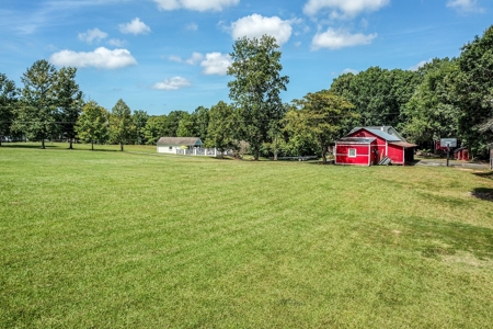 Country Home with Pool & Pool House For Sale in Midland NC - image 46