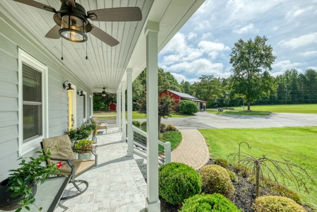 Country Home with Pool & Pool House For Sale in Midland NC - image 4