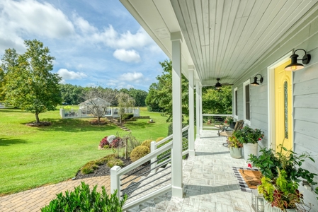 Country Home with Pool & Pool House For Sale in Midland NC - image 5