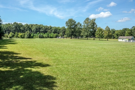 Country Home with Pool & Pool House For Sale in Midland NC - image 45