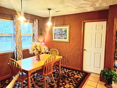 El Dorado Springs Missouri Home in Town For Sale - image 4