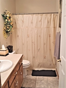 El Dorado Springs Missouri Home in Town For Sale - image 7