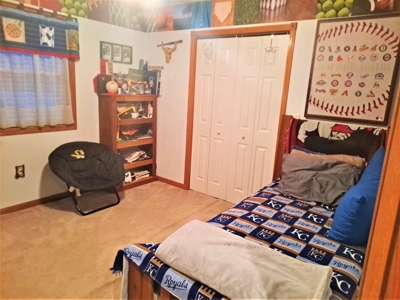 El Dorado Springs Missouri Home in Town For Sale - image 2