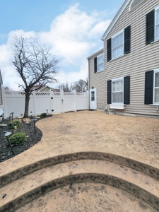 Home on Historic Grand Avenue in Keokuk, IA - image 28