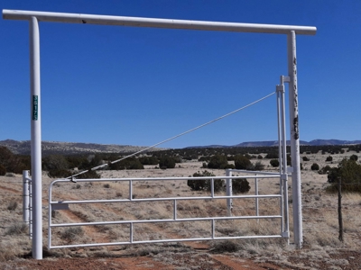 This 42 acre off grid rural property has gorgeous mnt views - image 15