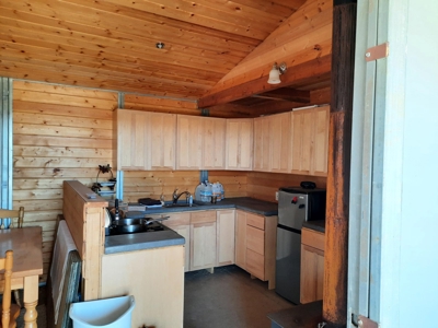 This 42 acre off grid rural property has gorgeous mnt views - image 3