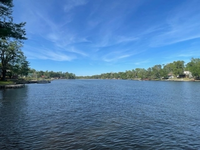 East Texas Lake Front Home for Sale - image 14