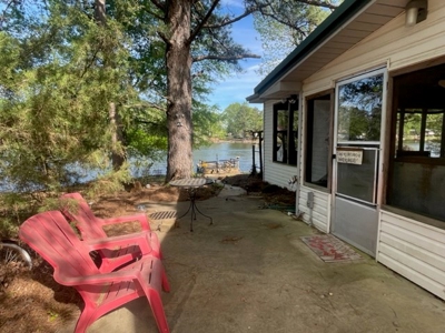 East Texas Lake Front Home for Sale - image 11