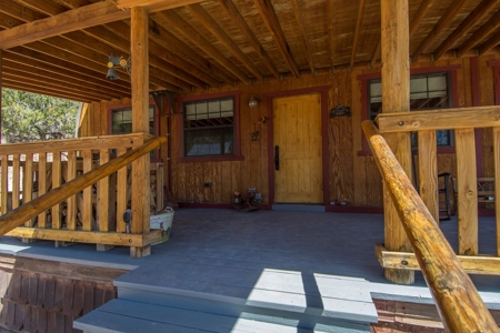 Assumable VA Loan at 2.9% - Mountain Property in Arizona - image 31