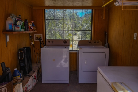 Assumable VA Loan at 2.9% - Mountain Property in Arizona - image 25