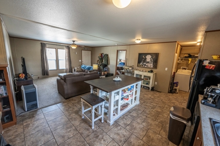 This remote, off grid 3bd2ba home on 36 acres has a well ! - image 22