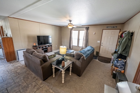 This remote, off grid 3bd2ba home on 36 acres has a well ! - image 10