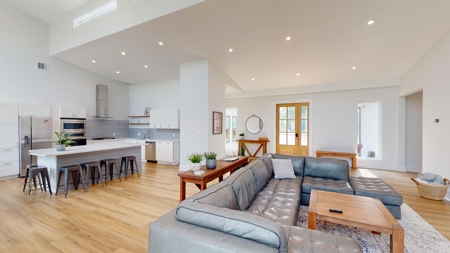 Waterfront Home For Sale in Groesbeck, TX - Lake Limestone - image 16