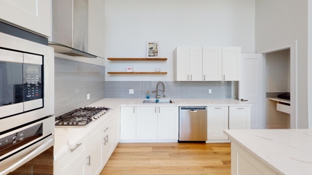 Waterfront Home For Sale in Groesbeck, TX - Lake Limestone - image 19