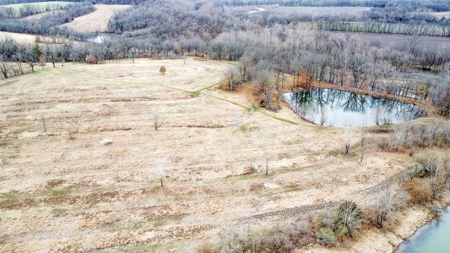 Beautiful Homesite with a 4-acre Lake - image 6