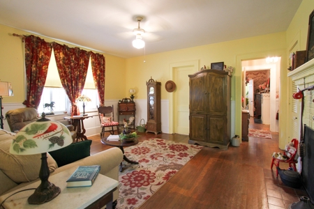 Vintage 2-Story Home in Madison Historic District For Sale - image 38