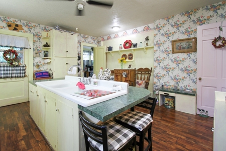 Vintage 2-Story Home in Madison Historic District For Sale - image 47
