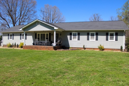 NC Home with Acreage and Garage for sale/ NC homes for sale - image 8