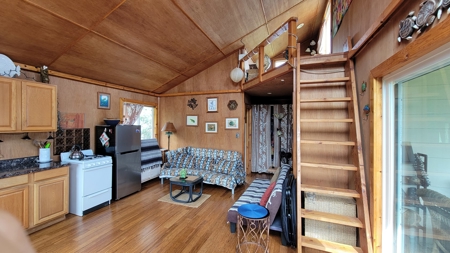 Sustainable 3-BR 2-BA Oceanview Home in Naalehu, HI - image 24