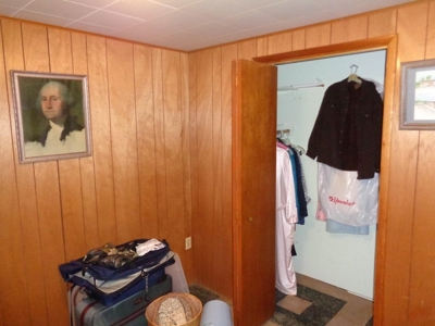 Home For Sale In Missouri Valley Iowa - image 22