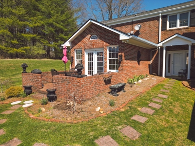 Beautiful Country Home for Sale at Olde Mill Golf Course! - image 32