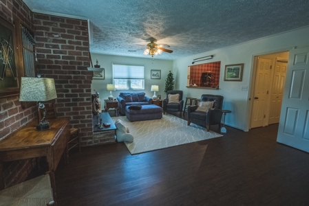 Beautiful Country Home for Sale at Olde Mill Golf Course! - image 22