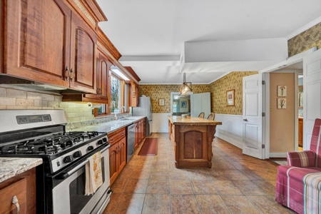 Historical Home for Sale in Floyd VA! - image 16