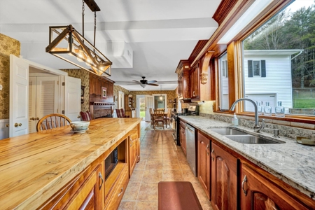 Historical Home for Sale in Floyd VA! - image 14