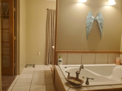 5 Bedroom 2.5 Bath Home On 1 Acre For Sale In Antlers Ok - image 8