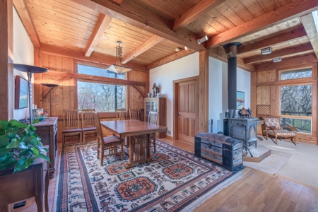 Northern California Country Homes & Land For Sale - image 17