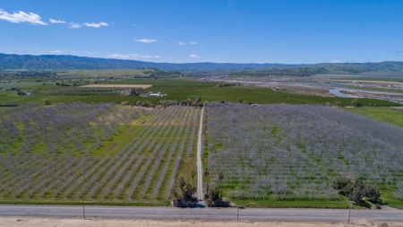 Northern California Country Homes & Land For Sale - image 35