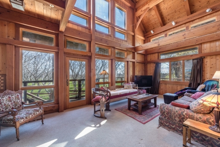 Northern California Country Homes & Land For Sale - image 12