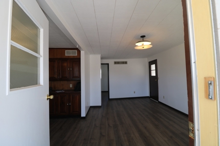 Home For Sale in Ashland, Kansas - image 9