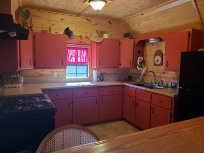 Nice Home & 40 Acre Farm For Sale Antlers, Ok - image 23