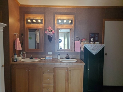 Nice Home & 40 Acre Farm For Sale Antlers, Ok - image 47