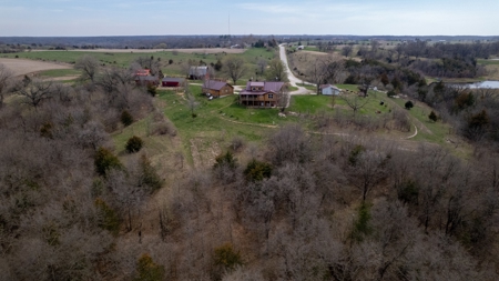 Monroe County Custom Built Log Cabin For Sale - image 38