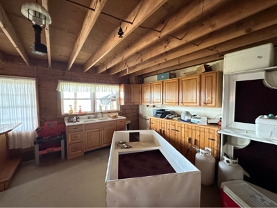 Monroe County Custom Built Log Cabin For Sale - image 20