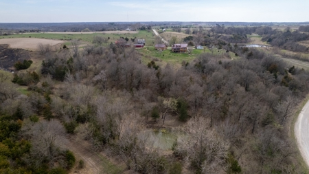 Monroe County Custom Built Log Cabin For Sale - image 37