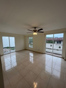 Big house in Villa de las Fuentes with commercial option - image 13